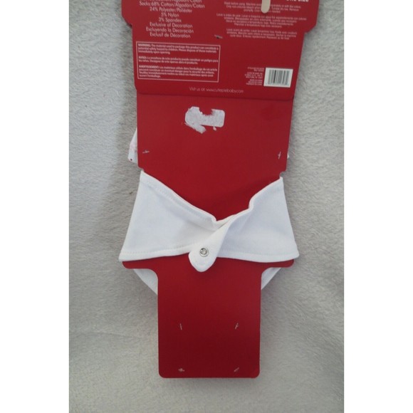 Sandy & Simon My First Christmas Set 3 Piece Set Hat Bib and Socks New - Picture 7 of 11